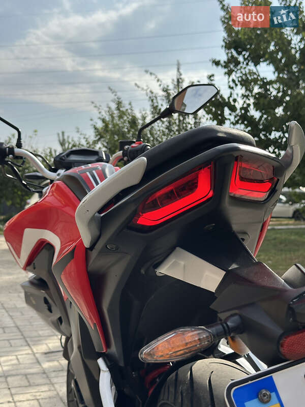 Мотоцикл Классік Loncin LX250-15 CR4 2019 в Чернівцях фото 6 Мотоцикл Классік Loncin LX250-15 CR4 2019 в Чернівцях