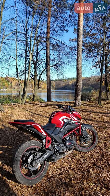 Спортбайк Loncin LX250-15 CR4 2019 в Гореничах фото 4 Спортбайк Loncin LX250-15 CR4 2019 в Гореничах