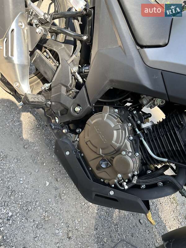 Мотоцикл Классик Loncin LX250-15D 2024 в Павлограде фото 7 Мотоцикл Классик Loncin LX250-15D 2024 в Павлограде