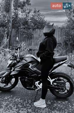 Мотоцикл Супермото (Motard) Loncin LX250-15D 2022 в 