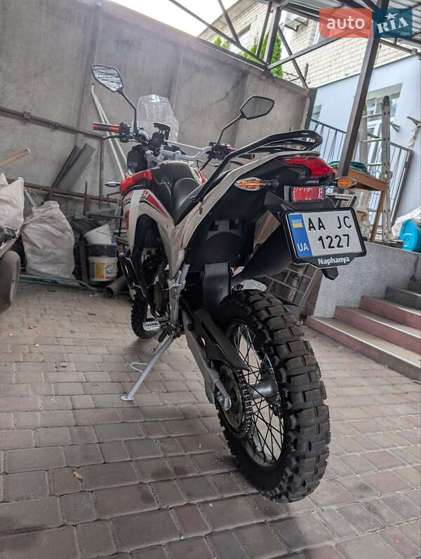 Мотоцикл Позашляховий (Enduro) Loncin LX300GY-A DS2 Pro 2024 в Черкасах фото 4 Мотоцикл Позашляховий (Enduro) Loncin LX300GY-A DS2 Pro 2024 в Черкасах