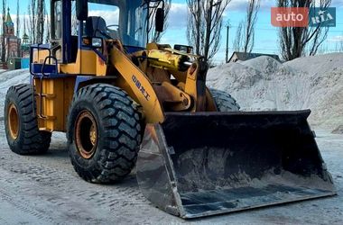 Фронтальні навантажувачі LongGong ZL 2006 в Києві