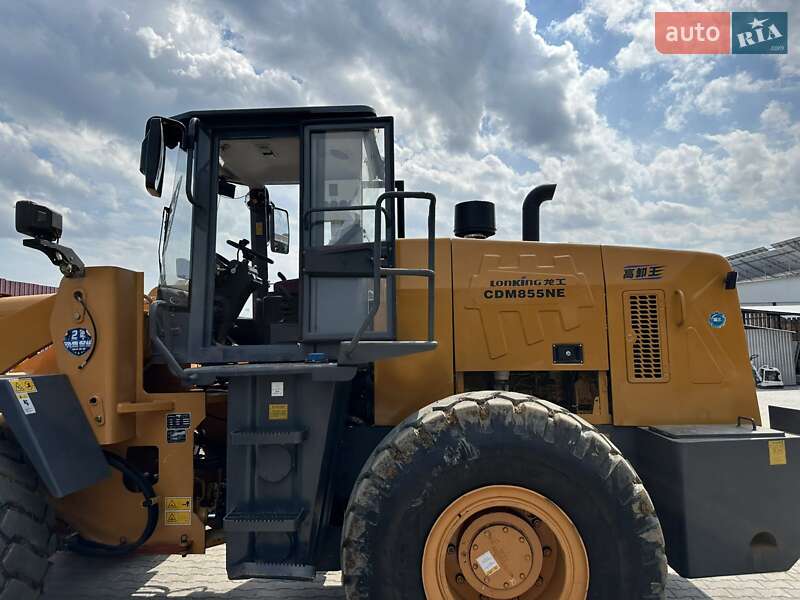 Фронтальні навантажувачі Lonking CDM 2024 в Чернівцях