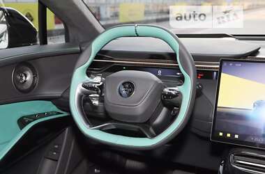 Внедорожник / Кроссовер Lotus Eletre 2023 в 