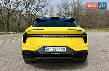 Позашляховик / Кросовер Lotus Eletre 2023 в 