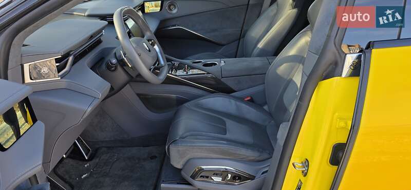 Позашляховик / Кросовер Lotus Eletre 2024 в Тернополі