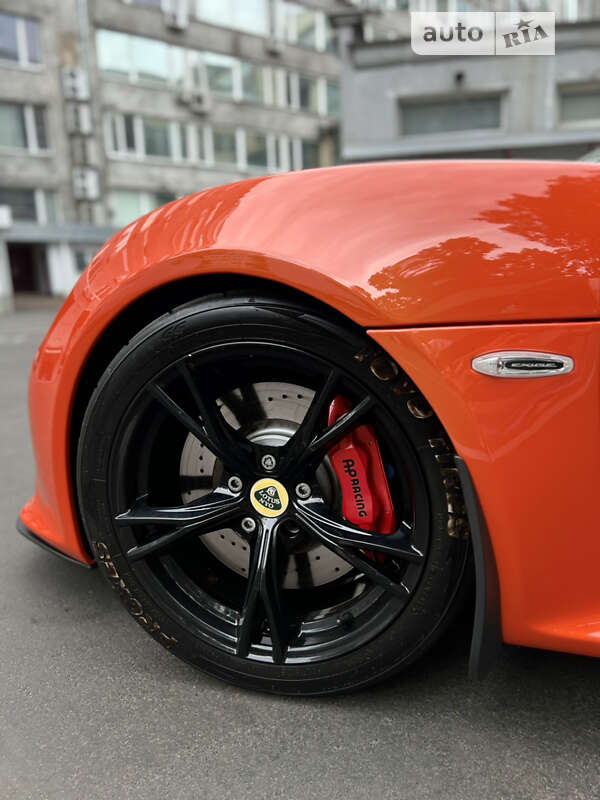Купе Lotus Exige 2015 в Києві