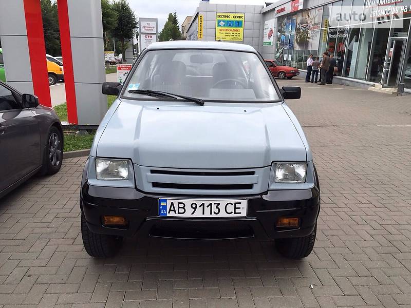 Внедорожник / Кроссовер ЛуАЗ 1301 2004 в Виннице фото 2 Внедорожник / Кроссовер ЛуАЗ 1301 2004 в Виннице