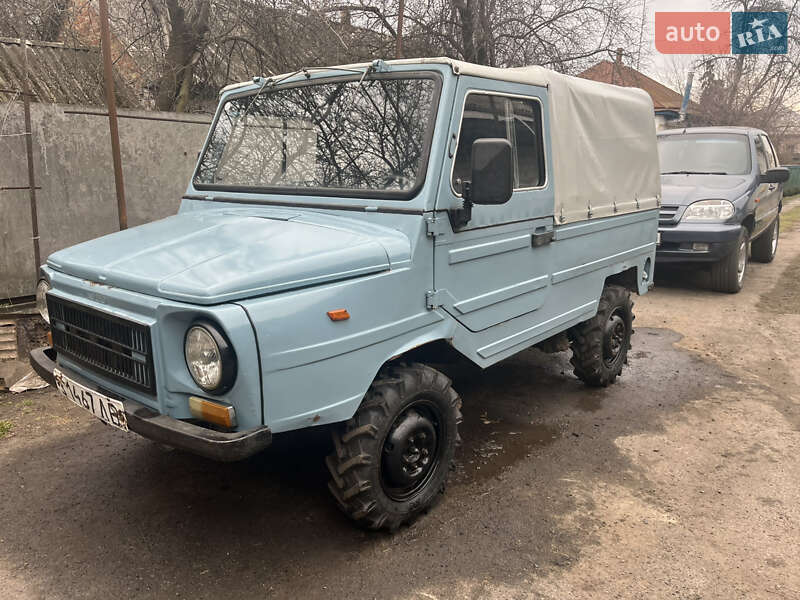 Внедорожник / Кроссовер ЛуАЗ 969 Волинь 1987 в Ирклиеве