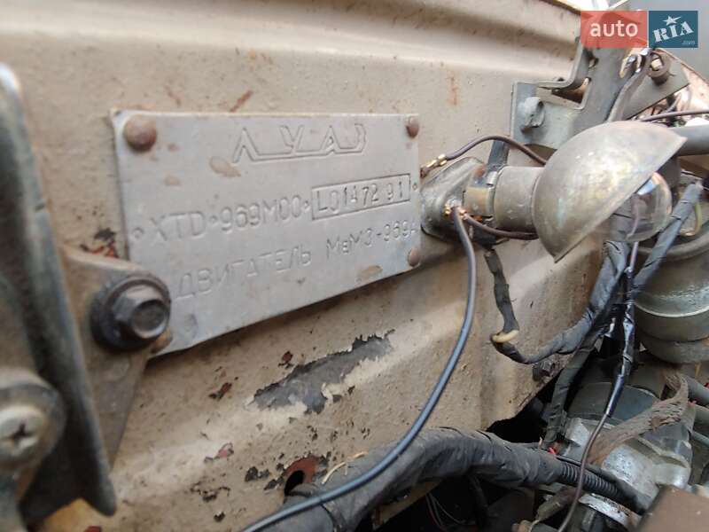 Внедорожник / Кроссовер ЛуАЗ 969 Волинь 1990 в Великом Березном