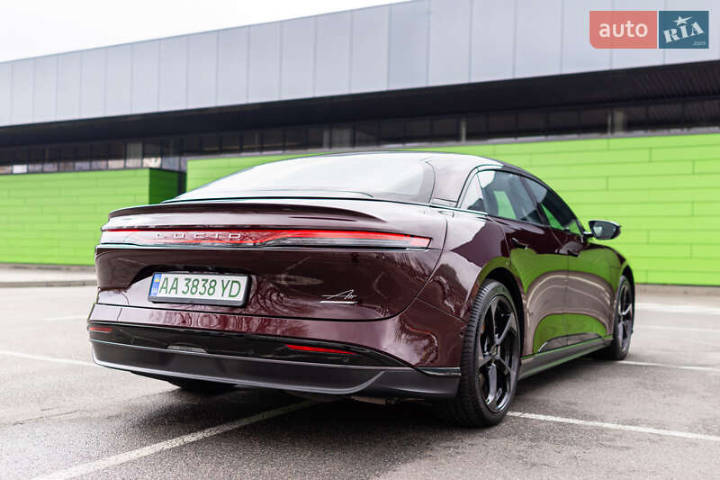 Седан Lucid Air 2024 в Києві