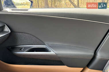 Седан Lucid Air 2023 в 
