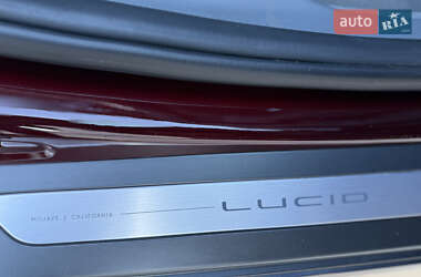 Седан Lucid Air 2024 в 