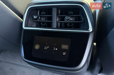 Седан Lucid Air 2024 в 