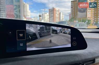 Седан Lucid Air 2022 в 
