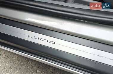 Седан Lucid Air 2023 в 