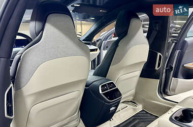 Седан Lucid Air 2022 в 