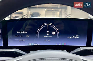 Седан Lucid Air 2022 в 