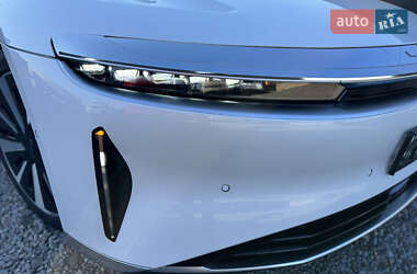 Седан Lucid Air 2023 в 