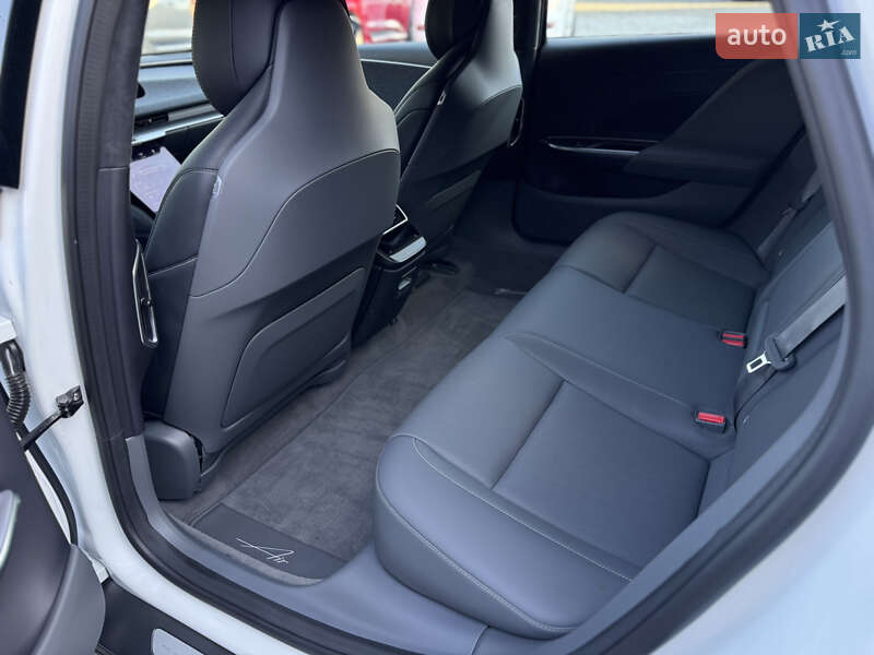 Седан Lucid Air 2023 в Луцке фото 49 Седан Lucid Air 2023 в Луцке