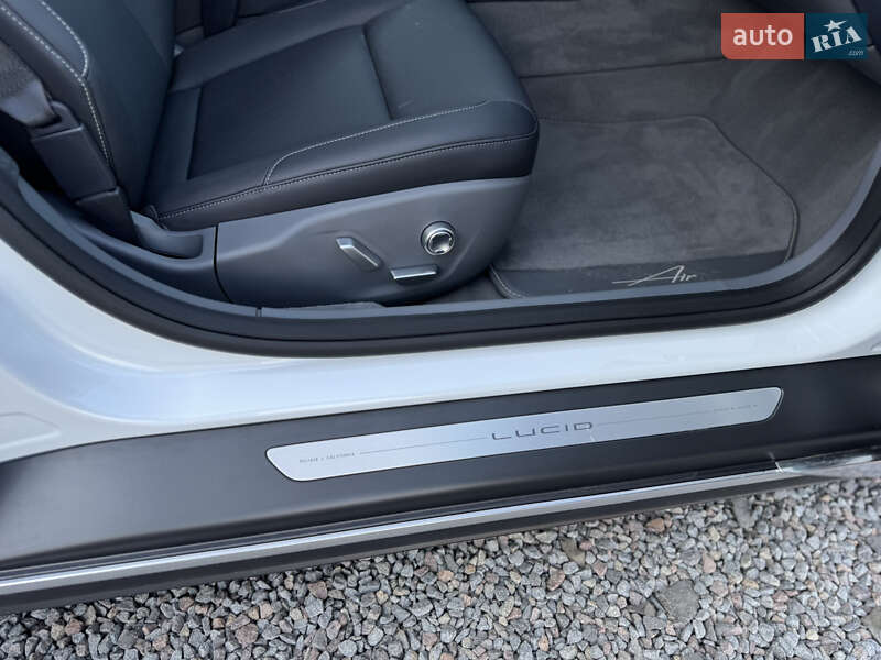 Седан Lucid Air 2023 в Луцке фото 66 Седан Lucid Air 2023 в Луцке