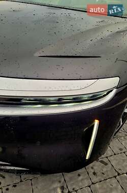 Седан Lucid Air 2022 в 