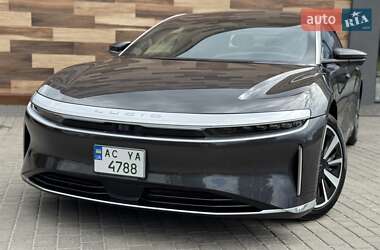 Седан Lucid Air 2023 в 