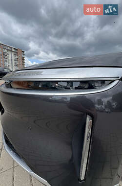 Седан Lucid Air 2023 в 
