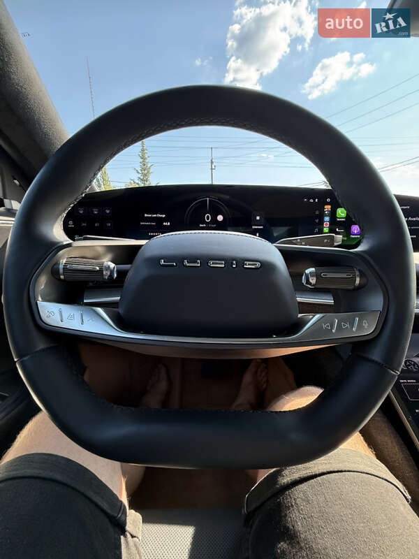 Седан Lucid Air 2023 в Киеве