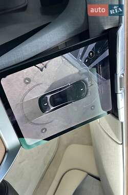 Седан Lucid Air 2022 в 