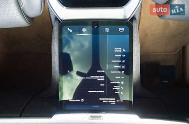 Седан Lucid Air 2022 в 