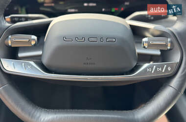 Седан Lucid Air 2023 в 