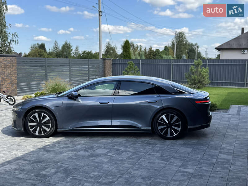 Седан Lucid Air 2023 в Луцке