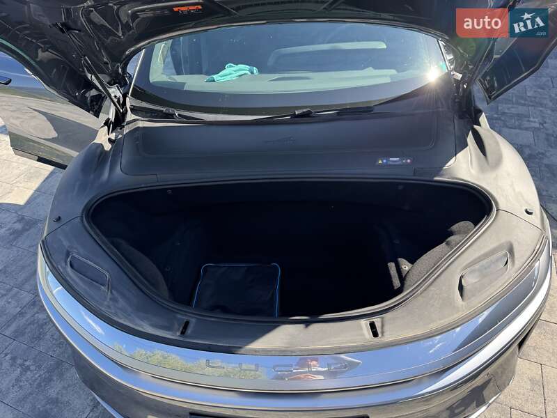 Седан Lucid Air 2023 в Луцке