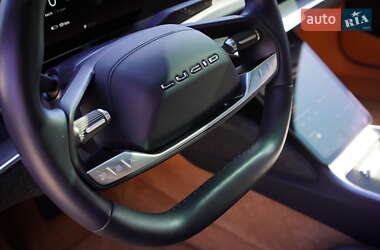 Седан Lucid Air 2023 в 
