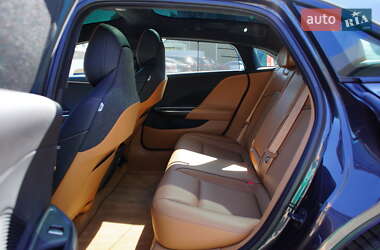 Седан Lucid Air 2023 в 