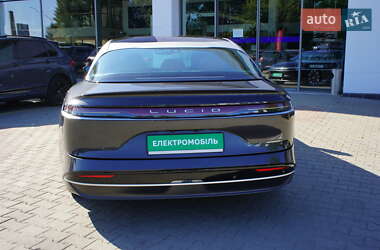 Седан Lucid Air 2023 в 