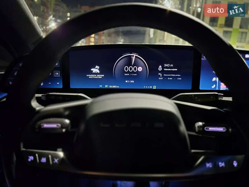 Седан Lucid Air 2022 в Львове