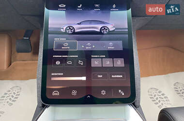 Седан Lucid Air 2022 в 