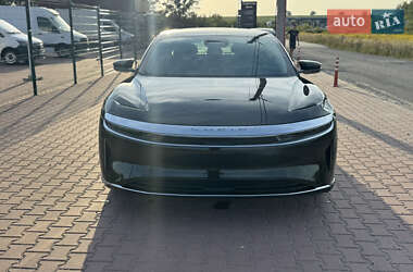 Седан Lucid Air 2025 в 
