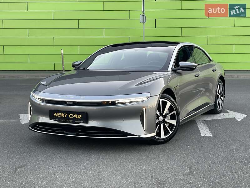 Седан Lucid Air 2023 в 