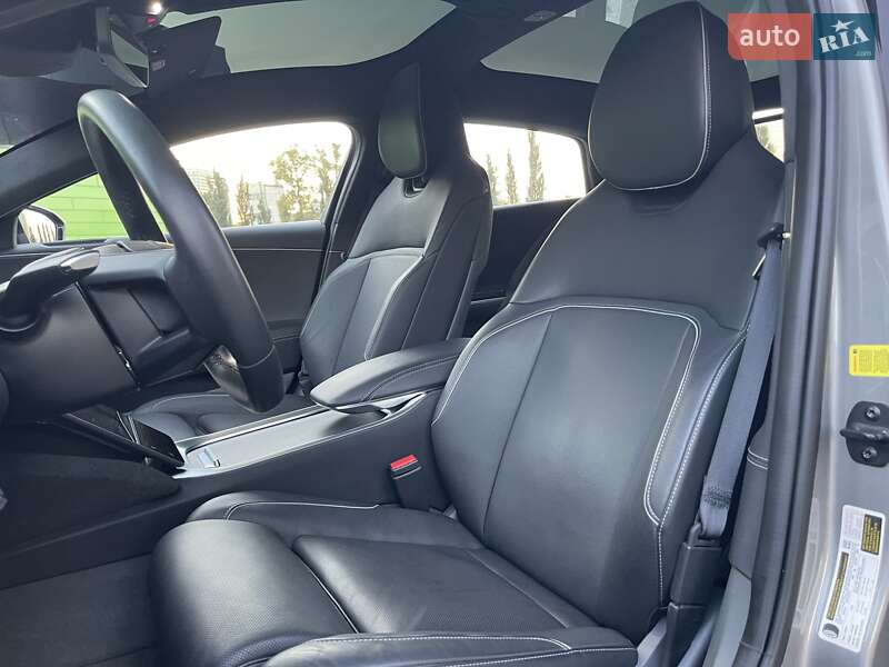 Седан Lucid Air 2023 в Киеве фото 16 Седан Lucid Air 2023 в Киеве