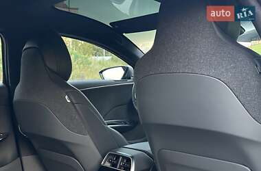 Седан Lucid Air 2023 в 