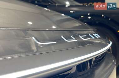 Седан Lucid Air 2023 в 