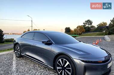 Седан Lucid Air 2023 в 