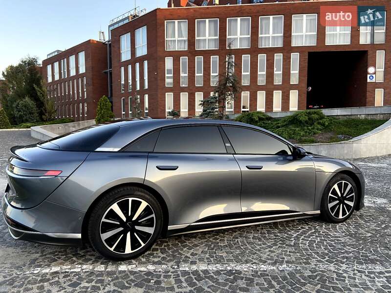Седан Lucid Air 2023 в Днепре
