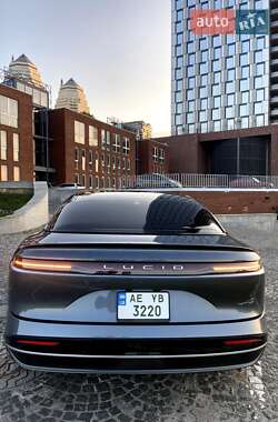 Седан Lucid Air 2023 в 