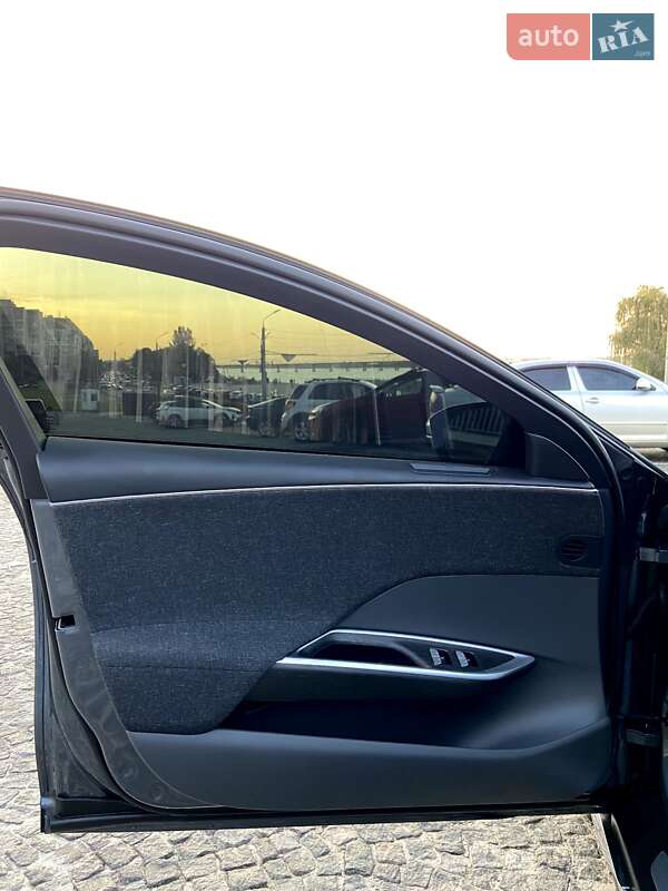 Седан Lucid Air 2023 в Днепре