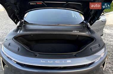 Седан Lucid Air 2023 в 