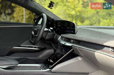 Седан Lucid Air 2023 в 